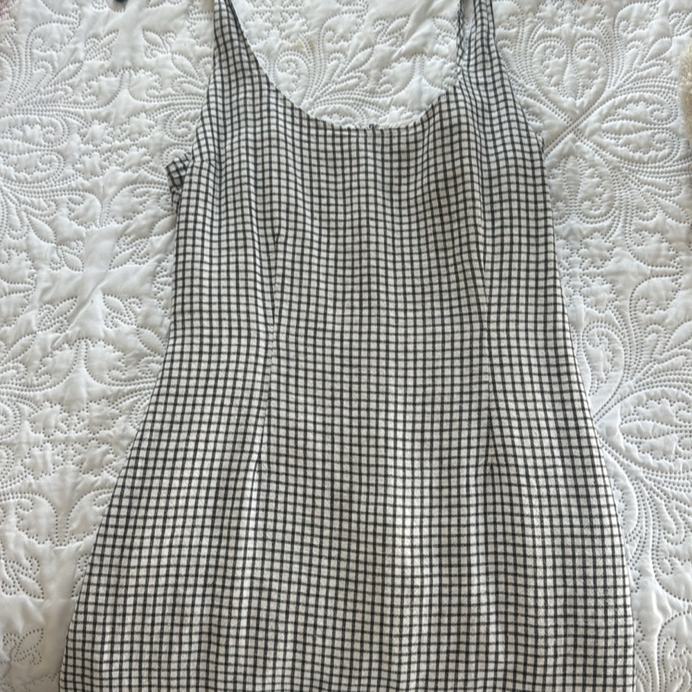 Abercrombie checked dress black and white worn once
